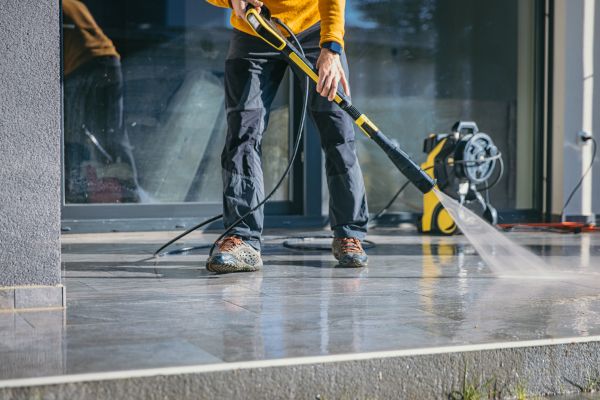 Concrete Cleaning in Salem