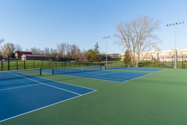Tennis Court Cleaning in Salem