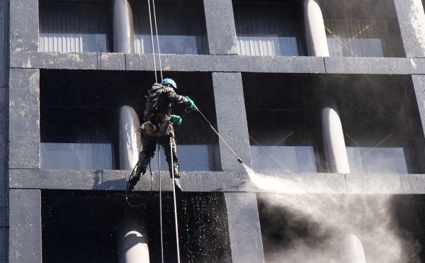 Condo Power Washing in Salem