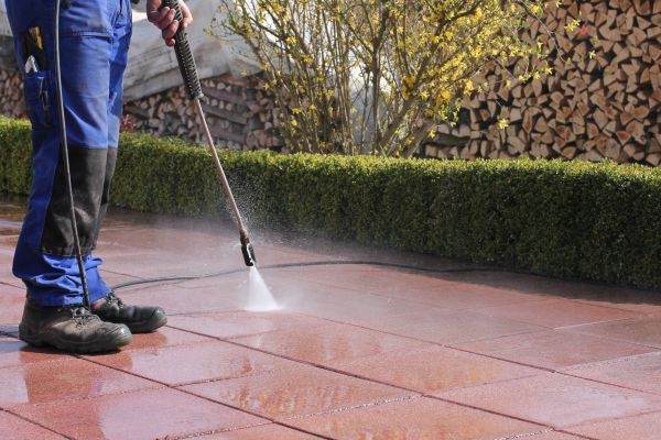 Driveway Pavers Cleaning in Salem