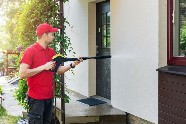House Powerwashing in Salem