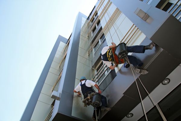 Condo Exterior Cleaning in Salem