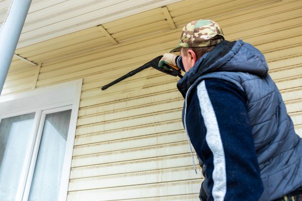 Vinyl Siding Pressure Cleaning in Salem