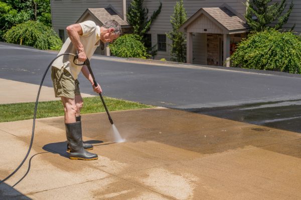 Concrete Dirt Removal in Salem