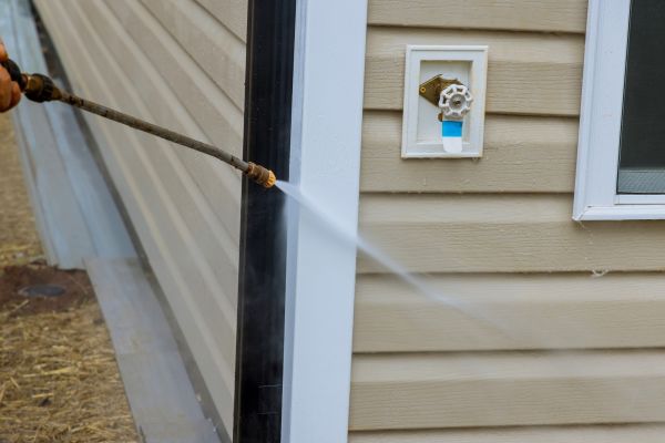 Vinyl Siding Cleaning in Salem